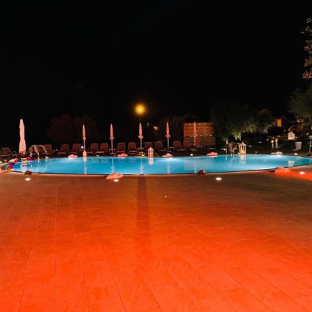 Agriturismo Il Castagneto بادولا المظهر الخارجي الصورة