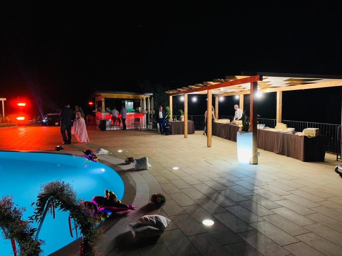 Agriturismo Il Castagneto بادولا المظهر الخارجي الصورة
