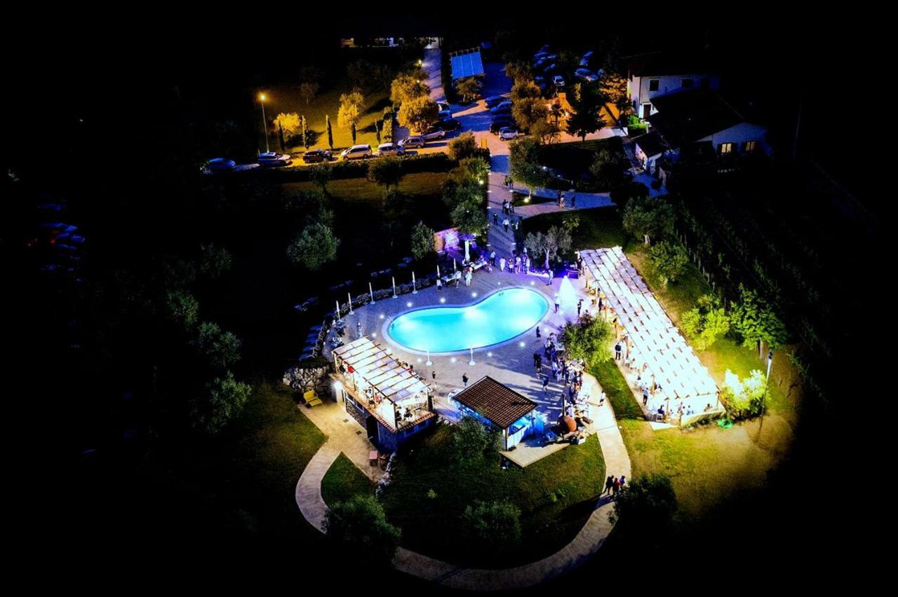 Agriturismo Il Castagneto بادولا المظهر الخارجي الصورة